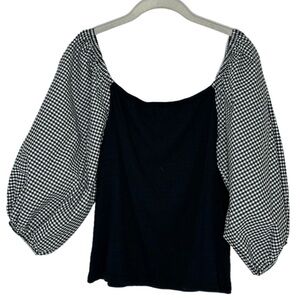 Elegant Black and White Checkered Blouse